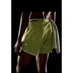 LULULEMON‎ FAST FREE 6" LINED REFLECTIVE SHORTS WASABI NEON GREEN SZ M #306